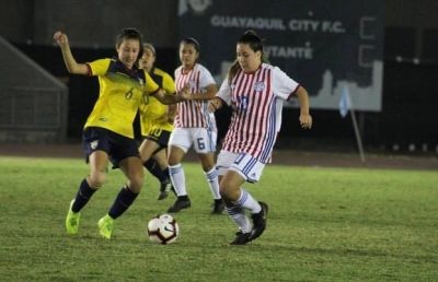 La futbolista lojana Camila Paladines Moncayo nominada para los premios a las mejores jugadoras de la Superliga Femenina 2020