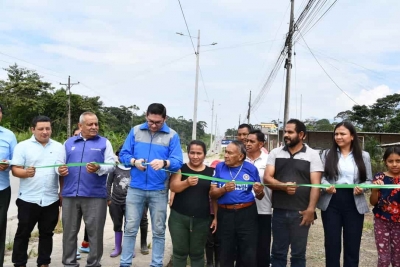 EERSSA entrega proyecto de ampliaci&oacute;n e iluminaci&oacute;n en El Pangui