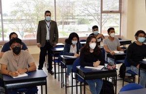 Senescyt revisar&aacute; protocolos para retorno presencial de estudiantes a universidades