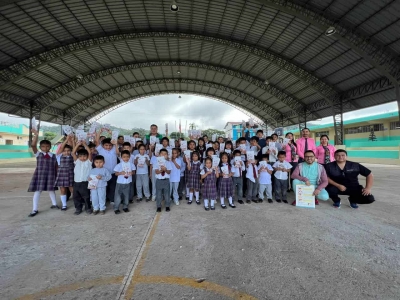 Establecimientos educativos de Paquisha reciben kits bucales