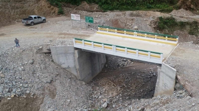 Nuevo puente de Guambime