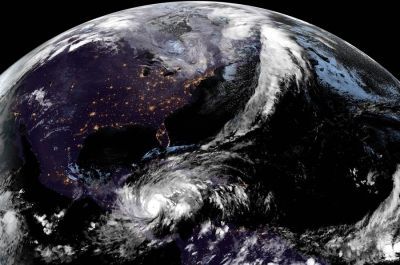Hurac&aacute;n Eta toca tierra en Nicaragua