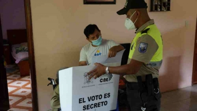 En Zamora Chinchipe 12 ciudadanos participar&aacute;n en el programa Voto en Casa