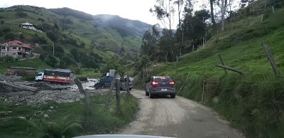 MTOP habilita ruta alterna para veh&iacute;culos livianos en la v&iacute;a Loja - Cuenca