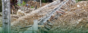 Avance de proyecto de aceras y bordillos del barrio El Triunfo