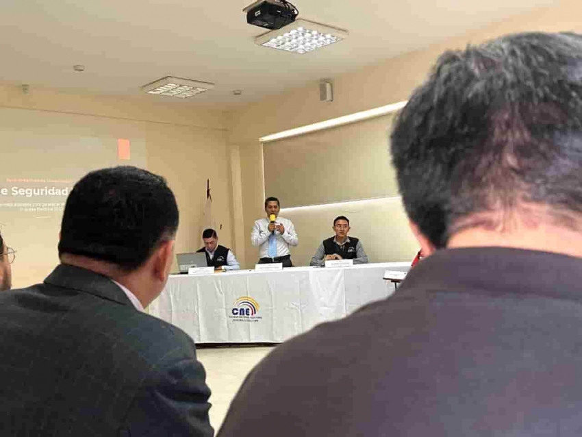 CNE Zamora fortalece coordinación para la seguridad del proceso electoral en Zamora Chinchipe