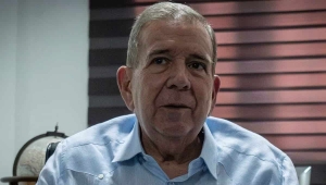 Ecuador y otros ocho pa&iacute;ses condenaron la orden de arresto en contra de Gonz&aacute;lez Urrutia