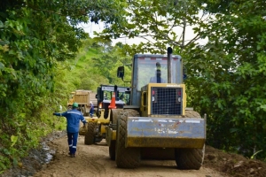 Prefectura trabajala v&iacute;a Timbara &ndash; Cusuntza del cant&oacute;n Zamora