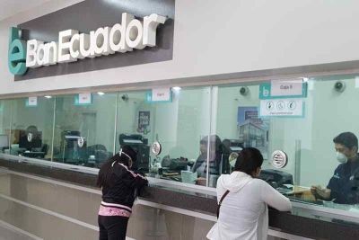 MIES rechaza cobros irregulares de bonos y pensiones en Loja, el Oro y Zamora Chinchipe