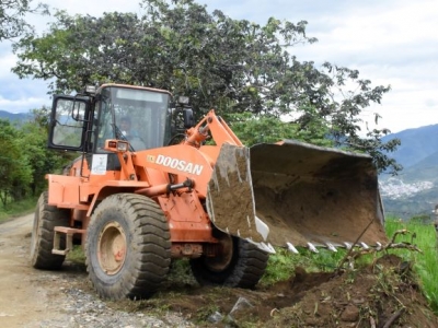 En Palanda concluy&oacute; el mantenimiento vial Santa Ana &ndash; R&iacute;o Blanco