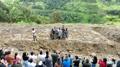 Inicia construcci&oacute;n de cancha de uso m&uacute;ltiple en el barrio La Cascada, en sabanilla