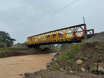Se inaugur&oacute; nuevo puente carrozable en la parroquia de Nankais