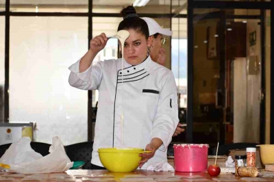 Municipio de Yantzaza brinda taller para aprender el arte de la chocolater&iacute;a fina