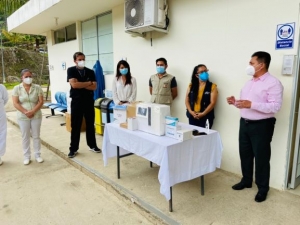 Equipos m&eacute;dicos son entregados para el hospital B&aacute;sico de Zumba