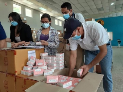 Ministerio de Salud entreg&oacute; medicamentos para las provincias de Loja, El Oro y Zamora Chinchipe