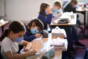 Ministerio de Educaci&oacute;n modifica cronograma de retorno a clases