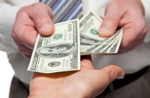 Salario b&aacute;sico para el 2022 se definir&aacute; el 22 de diciembre