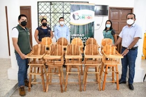 Alcalde entreg&oacute; mobiliario a los centros de desarrollo infantil de Zumbi y Panguintza