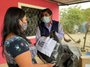 MENAJE DE COCINA Y KITS DE VESTIR PARA USUARIOS DEL BONO JOAQU&Iacute;N GALLEGOS LARA EN ZAMORA