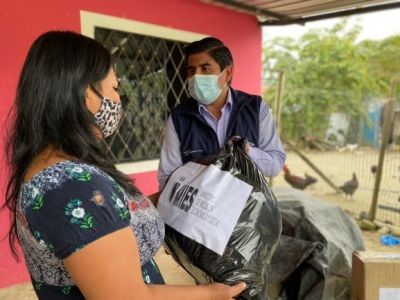 MENAJE DE COCINA Y KITS DE VESTIR PARA USUARIOS DEL BONO JOAQU&Iacute;N GALLEGOS LARA EN ZAMORA