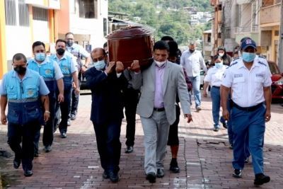 Municipio de Zamora rindi&oacute; homenaje p&oacute;stumo a ex alcalde Hugo Arias