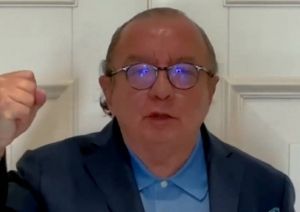 &Aacute;lvaro Noboa anuncia su candidatura presidencial por el movimiento Justicia Social