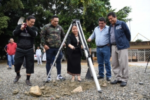 Inicia la construcci&oacute;n de bloque de aulas en la Escuela General Rumi&ntilde;ahui