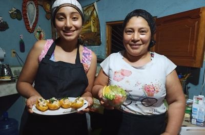 ECSA y GAD Parroquial de Tundayme capacitan a emprendedores sobre cocina tradicional