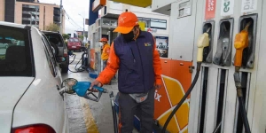 Los precios de los combustibles tambi&eacute;n se elevar&aacute;n con el alza del IVA
