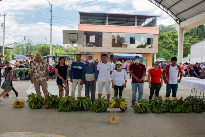 Feria del pl&aacute;tano y la guayusa se realiz&oacute; en el cant&oacute;n El Pangui