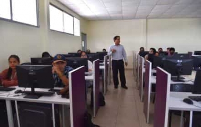 Senescyt habilita plataforma de nivelaci&oacute;n para examen de ingreso a institutos t&eacute;cnicos superiores