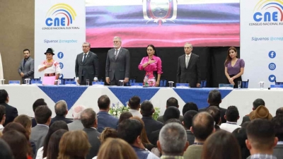 La renovaci&oacute;n de vocales del Consejo Nacional Electoral seguir&aacute;, pero con incertidumbres