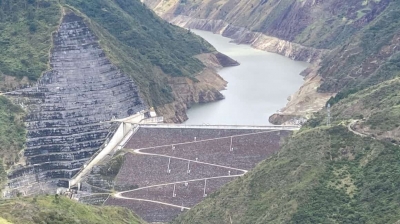 Mazar est&aacute; tocando fondo; mientras Ecuador espera la electricidad de Colombia
