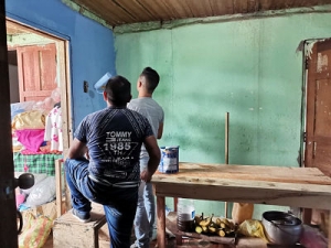 En Yantzaza, MIES y gobierno local adecentaron vivienda de familia usuaria de los servicios de protecci&oacute;n del MIES
