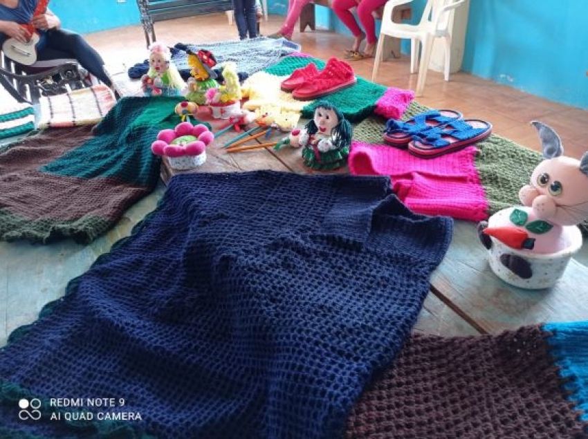 Parroquias fronterizas reciben taller de emprendimientos.