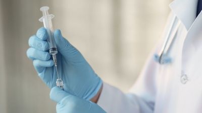 Jap&oacute;n y Europa piden una vacuna accesible y global contra el coronavirus
