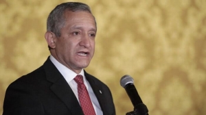 Ministro del Interior plantea incluir en consulta popular destino de cabecillas